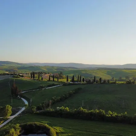 Feriegård La Torre Di Monsindoli *