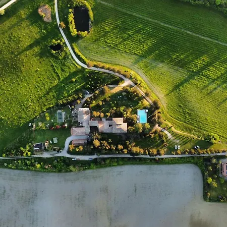 Çiftlik konaklama La Torre Di Monsindoli *