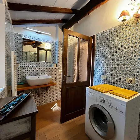 Feriegård La Torre Di Monsindoli *