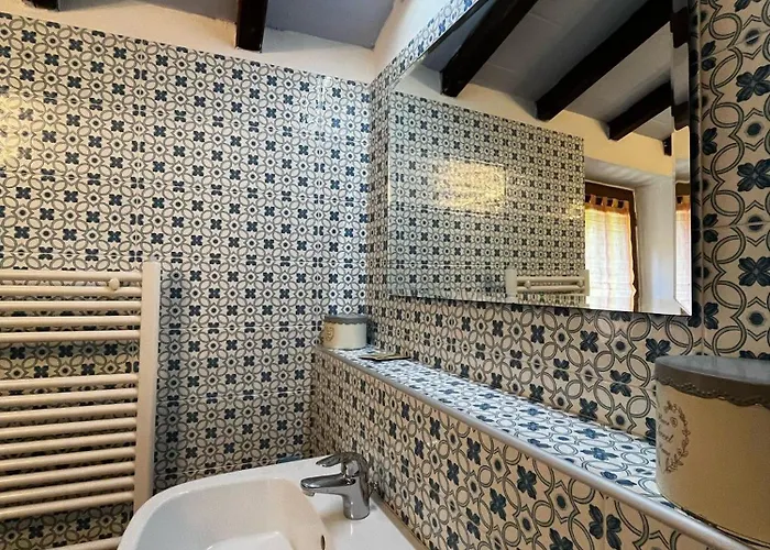 Alloggio per agriturismo La Torre Di Monsindoli