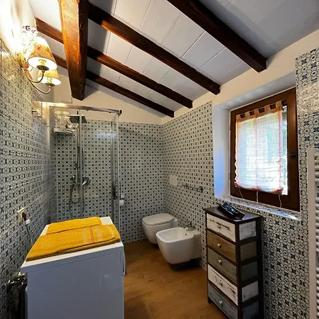 La Torre Di Monsindoli Farm stay