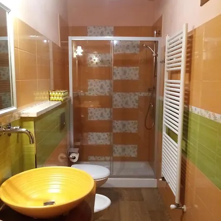 La Torre Di Monsindoli ファームステイ